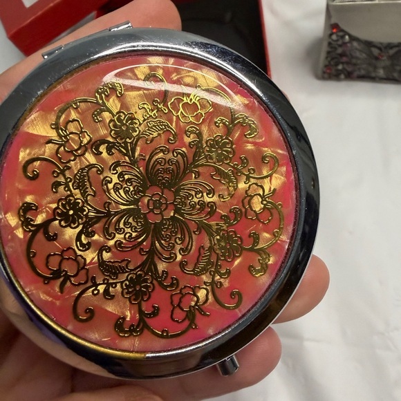 Vintage set Silver Decorative Perfume Bottle with Mirror - Picture 3 of 13